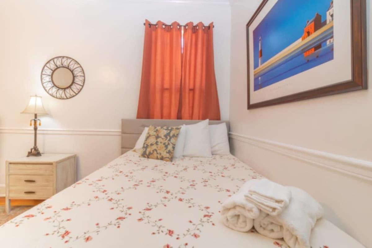 The Parkside Cottage Lakebottom Park At Doorstep! โคลัมบัส ภายนอก รูปภาพ